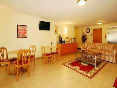Econo Lodge Amelia Court House Extérieur photo